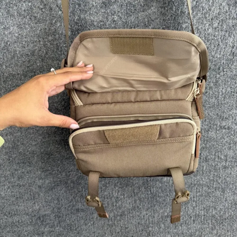 Vanguard VEO 21M Camera Messenger Bag Beige Padded Polyester Rain Cover Strap